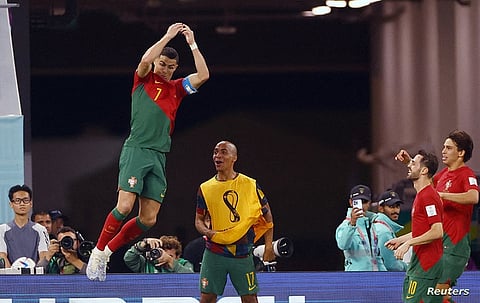 متوقعًا قدوم العديد من لاعبي أوروبا للسعودية.. "رونالدو" يكشف سر احتفالية "سيووو" المميزة بعد إحراز الأهداف