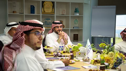 "السويلم" يطلع على إنجازات وأنشطة وخدمات جمعية "ترميم" للمستفيدين