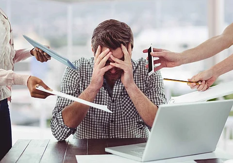 كيف نتعامل مع "الضغوط النفسية"؟ "الصحة" تكشف عن 5 عناصر