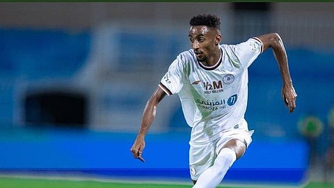 متعب الحربي لاعب نادي الشباب