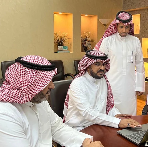 "تعليم ينبع" يعتمد إجراءات النقل الداخلي: المنقولون 48.49% والمنقولات 60.73%