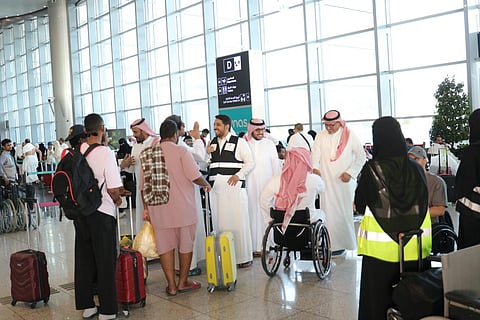 72 شخصاً من ذوي الإعاقة يتجهون للمشاعر المقدّسة لأداء فريضة الحج