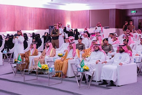 محافظ المجمعة يرعى ملتقى العمل الحر بالكلية التقنية للبنات