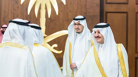 أمير الشرقية يستقبل المهنّئين بعيد الأضحى ويهنّئ القيادة بنجاح الحج