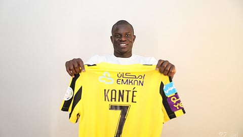 أنغولو كانتي لاعب الاتحاد