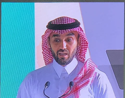 وزير الرياضة الأمير عبدالعزيز بن تركي الفيصل