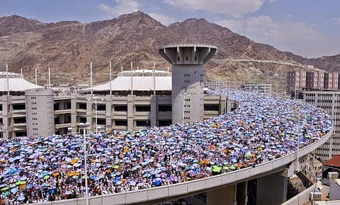 الأمن العام: طرق المشاة المخصصة تُدار بكفاءة عالية أثناء الاتجاه إلى الجمرات