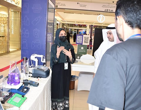 الأول من نوعه.. "الزايدي" يدشّن برنامجًا توعويًّا للتعريف بسلامة الغذاء بمكة المكرمة