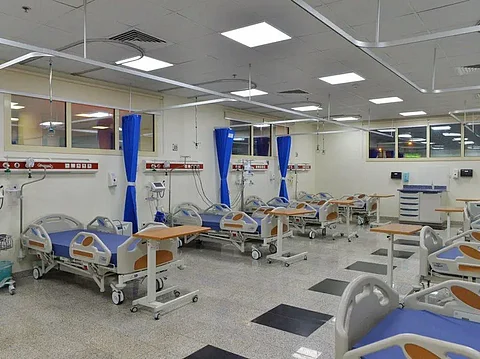 في يوم الحج الأكبر.. منشآت "الصحة" تستعد بتهيئة 843 سريرًا في عرفات