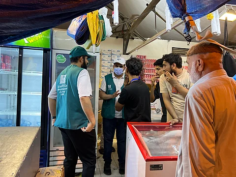 "التجارة": 751 مليون سلعة تموينية تم تصعيدها لضيوف الرحمن في المشاعر المقدسة خلال موسم الحج