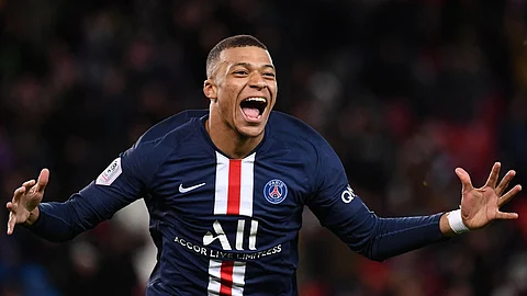 كيليان مبابي لاعب باريس سان جيرمان الفرنسي