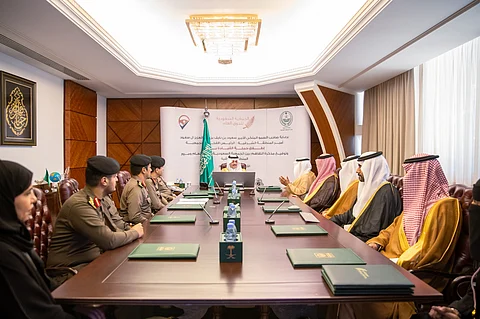 أمير الشرقية يُدشن حملة "القيادة بذوق" وتوقيع مذكرة مع مرور المنطقة
