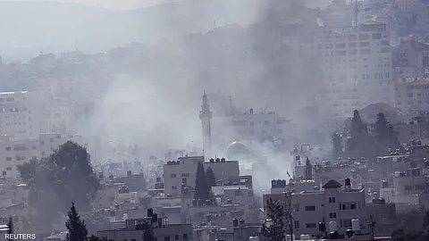 اجتياح إسرائيلي لمخيم جنين