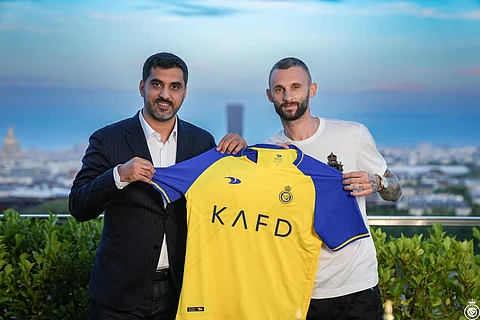 رسمياً.. "النصر" يظفر بخدمات الكرواتي "بروزوفيتش" حتى 2026