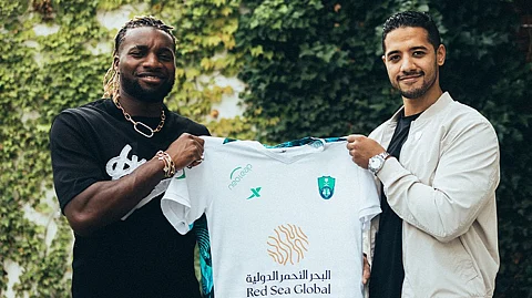 رسميًّا: الفرنسي "آلان سانت ماكسيمين" أهلاوي لـ3 مواسم