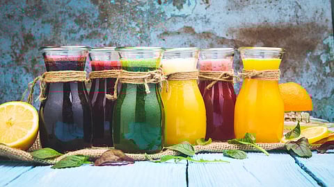 مشروبات مفيدة للصحة والجمال.. عصير العنبية الآسية يحسّن البصر ويساعد على علاج السكري