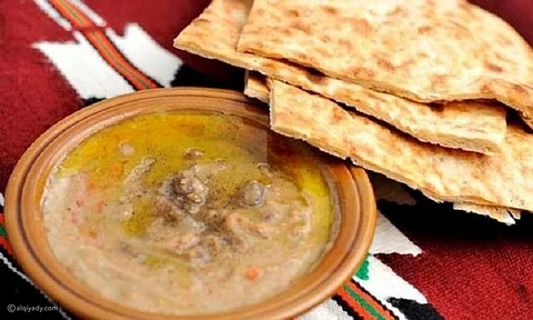 "بلدية العارضة" لـ "سبق": لا منع لتقديم الشاي في مطاعم الفول والتميس مادام هناك ترخيص
