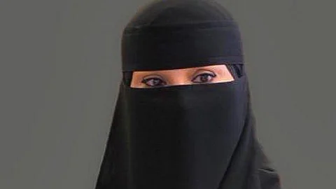 لأول مرة سيدة تتولى زمام إدارة تعليم .. منال اللهيبي مديراً لتعليم جدة