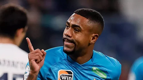 "الهلال" يتم الاتفاق مع زينيت سانت بطرسبرغ للتعاقد مع "مالكوم"