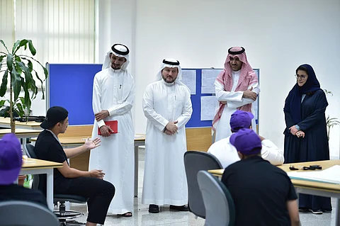 "الرئيس التنفيذي لهيئة فنون العمارة" تتابع تنفيذ برنامج "موهوبو العمارة والتصميم"