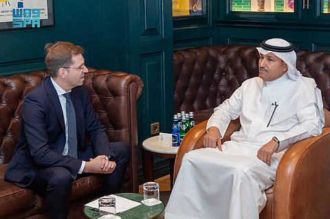 "الجاسر" يبحث جاهزية تشغيل الرحلات المباشرة بين المملكة وبولندا