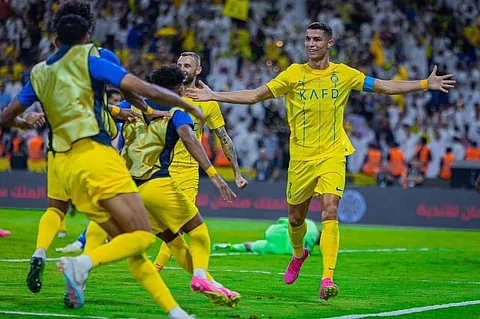 صحف ومواقع عالمية: "رونالدو" يقلب الطاولة على الهلال ويقود النصر لمنصات التتويج