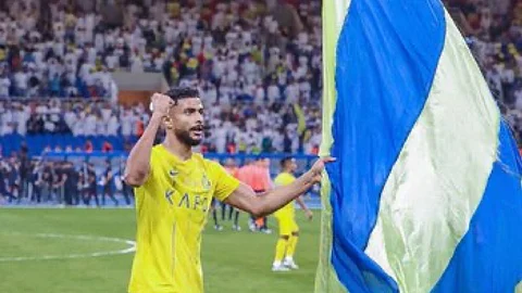 عبدالإله العمري لاعب النصر