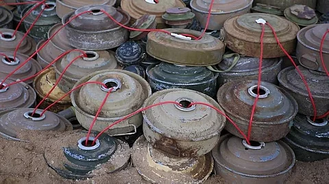 "مسام" ينتزع 625 لغمًا خلال الأسبوع الرابع من شهر يوليو