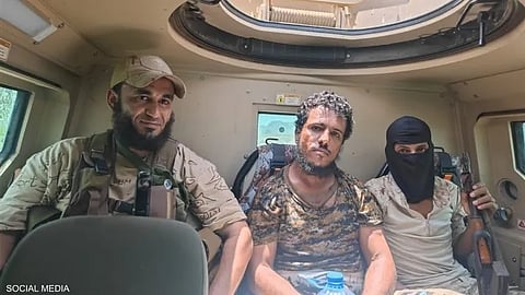 الحزام الأمني يلقي القبض على القيادة البارز في تنظيم القاعدة