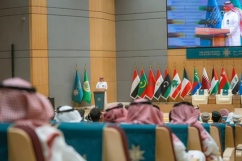 بمشاركة عربية ودولية.. جامعة نايف العربية تفتتح ورشة استخدامات "الدرونز" في المجالات الأمنية