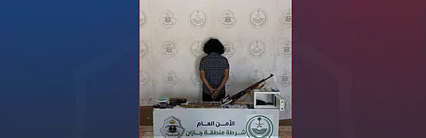 شرطة العارضة تقبض على مواطن لترويجه موادّ مخدّرة