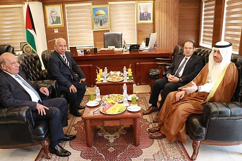 "السديري" يسلم أوراق اعتماده مفوضًا غير مقيم لدى فلسطين وقنصلًا عامًّا بالقدس