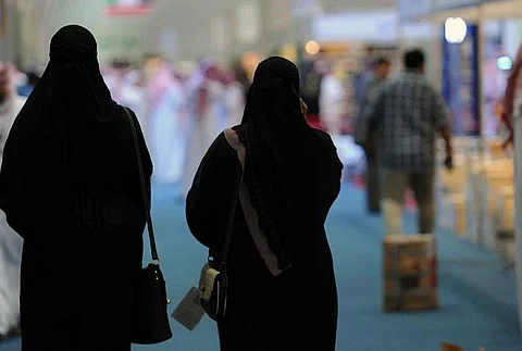 متزوجات وأرامل وفئات عمرية.. هنا "صورة رقمية للحالة الاجتماعية للنساء بالمملكة"
