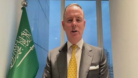 الرئيس التنفيذي لشركة طيران الرياض توني دوجلاس