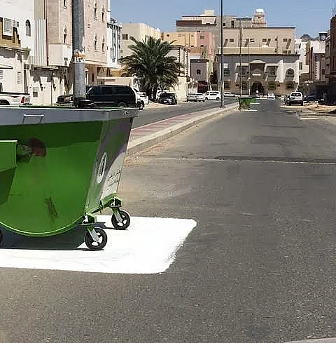 عقوبة الـ 500 ريال تنتظر مغيري موقع حاوية النفايات وفق التحديثات الجديدة