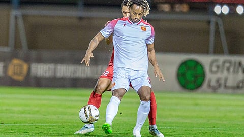 جانب من لقاء القادسية والجندل بدوري يلو