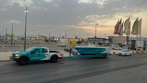 "بوت بحري" يتجوّل في الرياض وعسير للترويج لشواطئ جدة