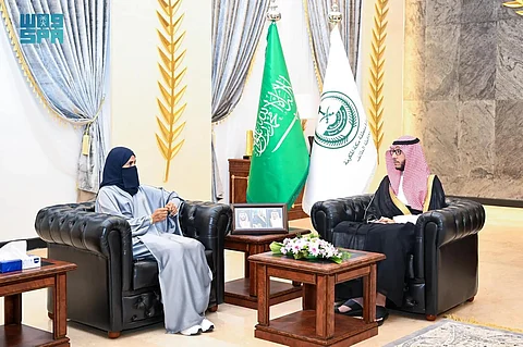 "سعود بن نهار" يناقش تطوير الرياضة في محافظة الطائف