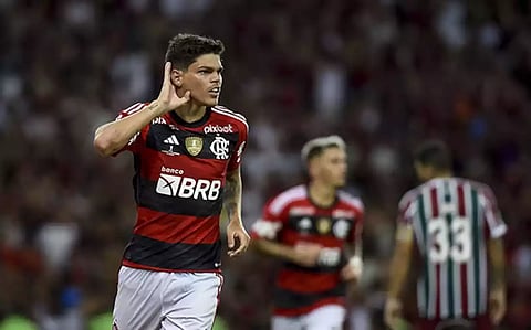 نجم برازيلي على بُعد خطوة من اللعب للهلال