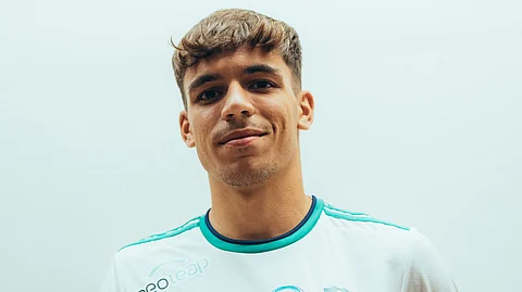 غابري فيغا لاعب الأهلي