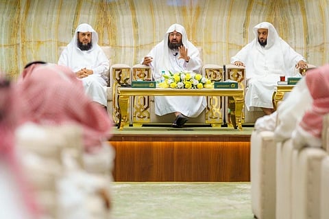 "السديس": الحرمان الشريفان منبع النور والهدايات ونشر قيم التسامح والوسطية بالعالم هدف استراتيجي