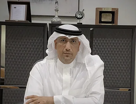 أستاذ الإعلام السياسي عبدالله العساف