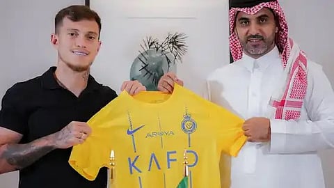 "رئيس بورتو": "أوتافيو" بكى من أجل الانضمام إلى صفوف النصر