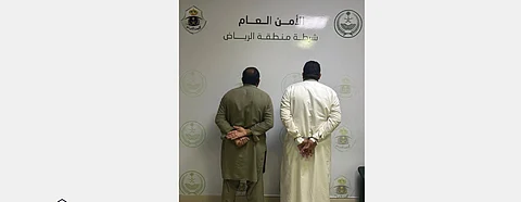تحرّيات شرطة الرياض تقبض على مقيمَيْن لارتكابهما حوادثَ سرقة