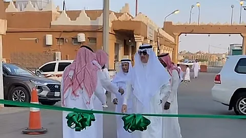 شاهد.. رغم جهود الوزارة.. معرض "القافلة الزراعية" بشقراء بلا زوار ولا متسوقين