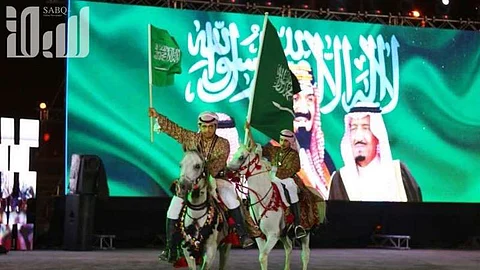 سفارة الكويت في السعودية تُنبِّه مواطنيها: التزموا بالأنظمة في الاحتفالات الوطنية