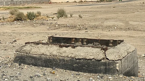 شاهد.. حُفَر بعمق 5 أمتار بمحاذاة خط الشرائع السريع باتجاه جبل النور بمكة