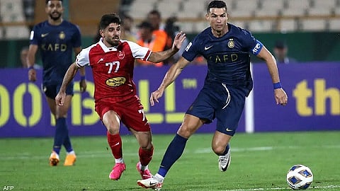 بعد تعليق لاعب إيراني: "ملعب أم مزرعة".. لهذا السبب اشتكى "رونالدو" من ملعب آزادي