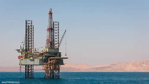 منصة نفط بحرية