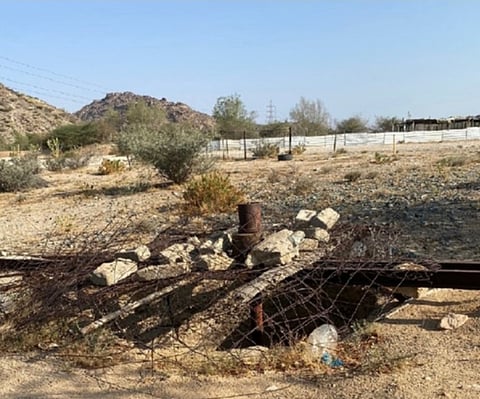 بالتعاون مع "البيئة".. أمانة العاصمة المقدسة تطمر بئرًا مخالفة بمنطقة الزيمة